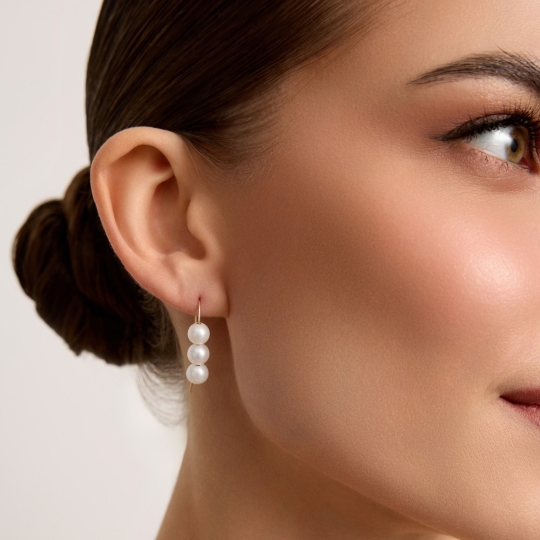 Серьги из золота с гранатами 