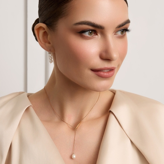 Серьги из золота с гранатами 