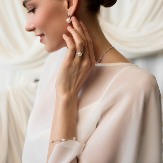 Браслет с серебряной вставкой