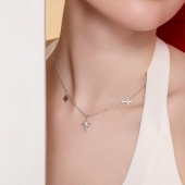 Колье из серебра с фианитами