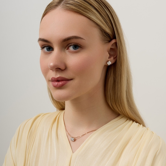 Подвеска из золота с фианитами