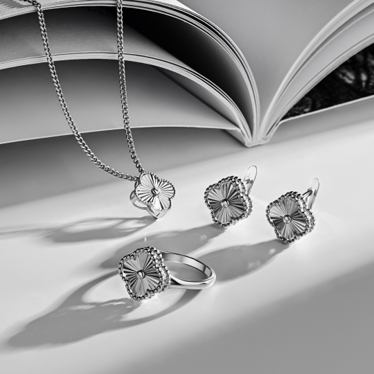 Подвеска из золота