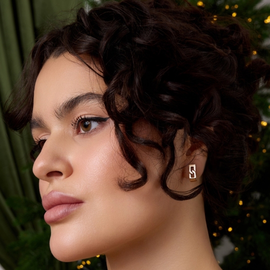 Серьги из белого золота с бриллиантами