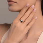 Кольцо из золота с агатом и фианитами 