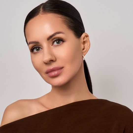 Серьги из золота с фианитами