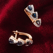 Серьги из золота с бриллиантами и сапфирами