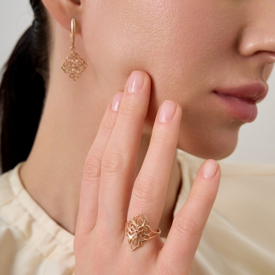 Кольцо из белого золота с бриллиантами