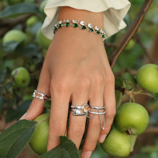 Серьги из серебра с фианитами