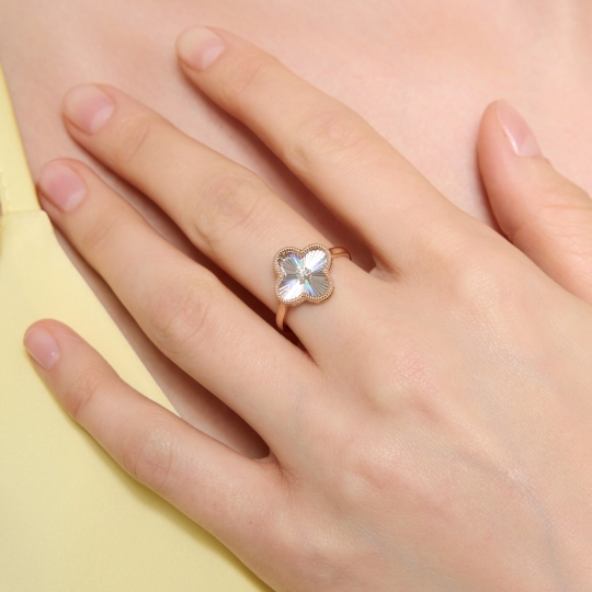 Серьги из золота с бриллиантами