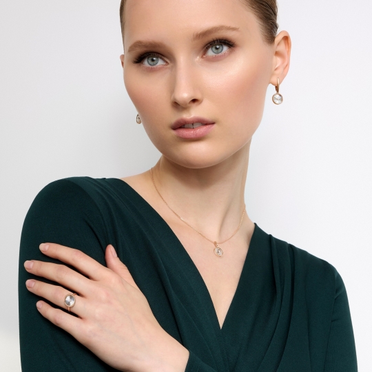 Серьги из золота с бриллиантами