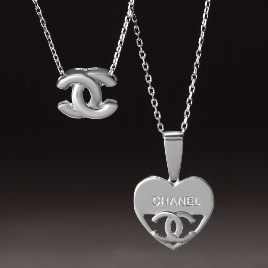 Подвеска из серебра с фианитом