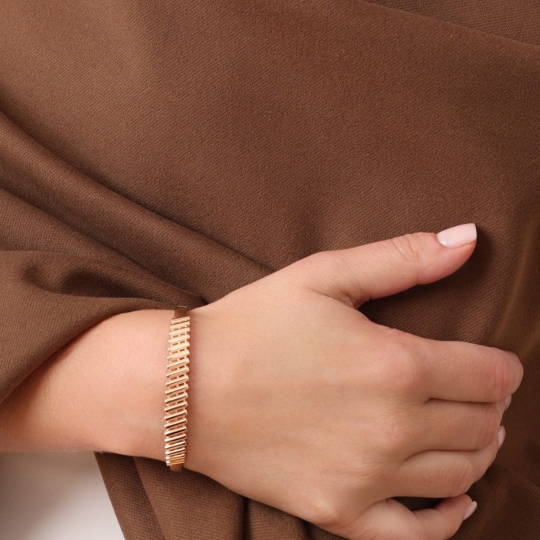 Браслет из лимонного золота