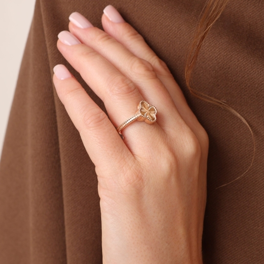 Серьги из золота