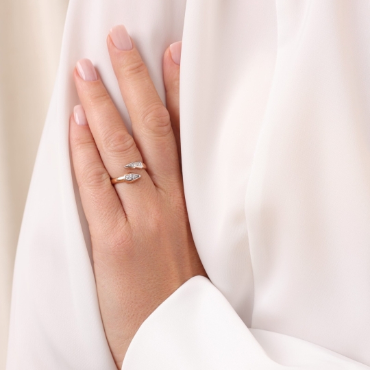 Кольцо из золота с эмалью с фианитом "Спаси и сохрани"