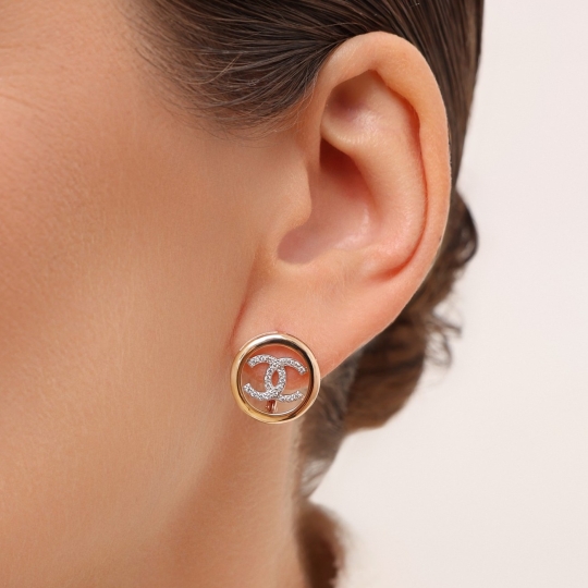 Серьги из золота с бриллиантами