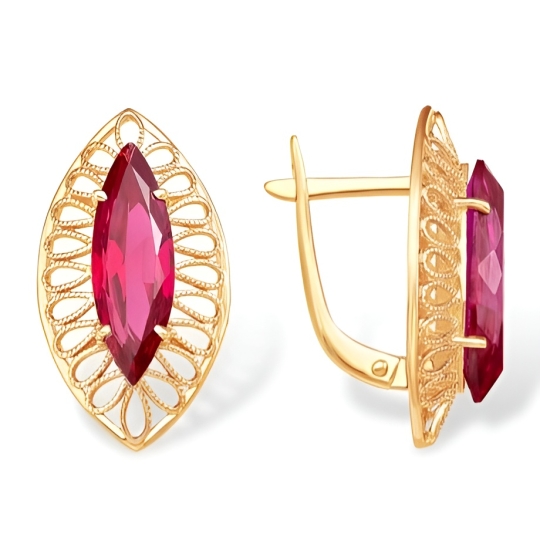 Кольцо из золота с корундом