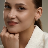 Серьги из золота с фианитами