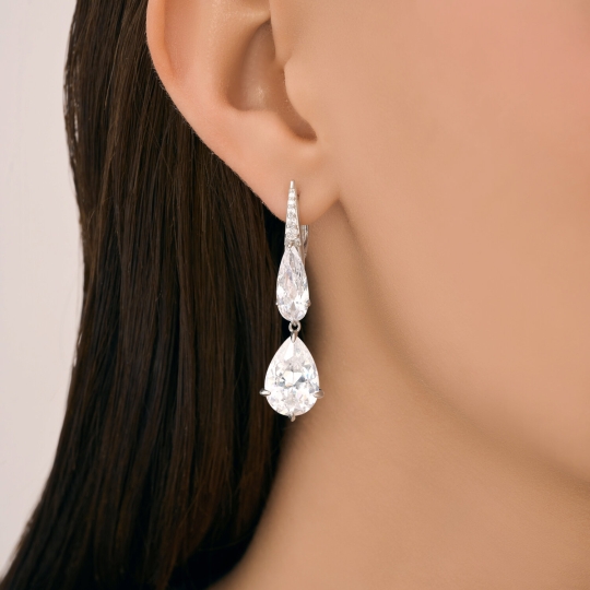 Серьги из серебра с топазами Swiss и фианитами