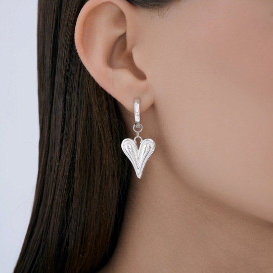 Серьги из серебра с фианитами