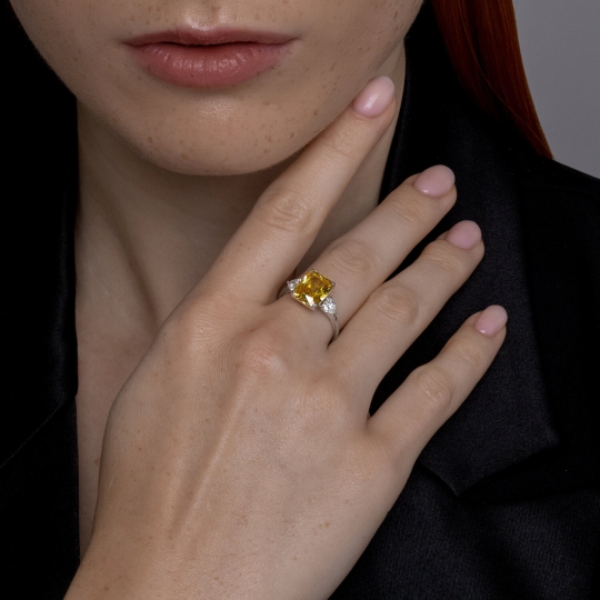 Серьги из серебра с фианитами