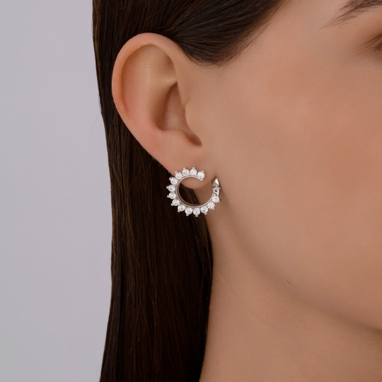 Серьги из серебра с аметистами Серьги из серебра с аметистами