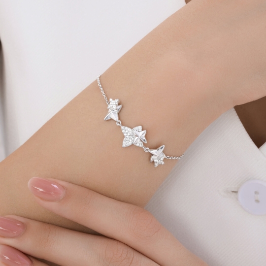 Браслет из серебра с фианитами