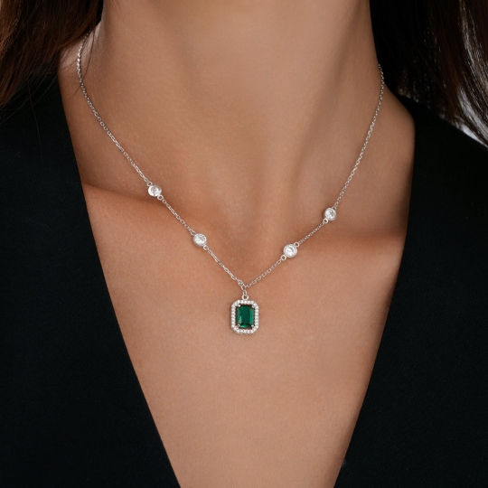 Серьги из серебра с фианитами