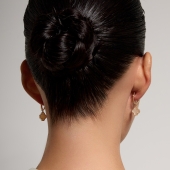 Серьги из золота с перламутром