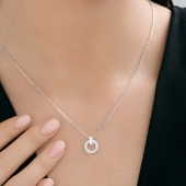 Колье из серебра с фианитами