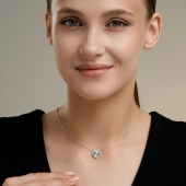 Колье из серебра с фианитами