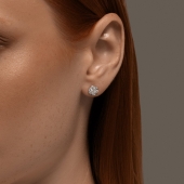 Серьги из белого золота с выращенными бриллиантами и рубинами