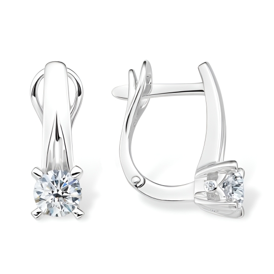 Серьги из золота с выращенными бриллиантами