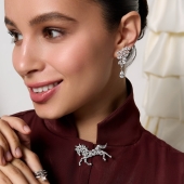 Серьги из серебра с фианитами