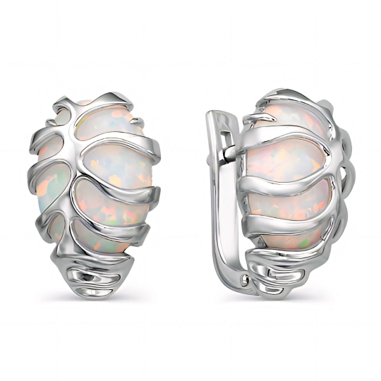 Кольцо из серебра с опалом