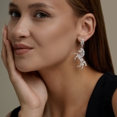 Серьги из серебра с фианитами 