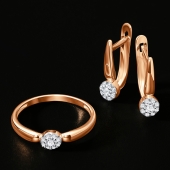 Кольцо из золота с фианитами