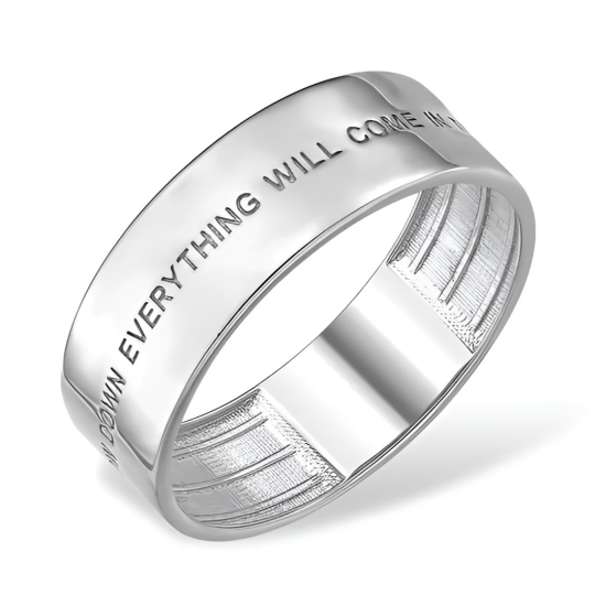 Кольцо из серебра с ювелирным кристаллом