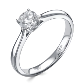 Кольцо из белого золота с бриллиантом