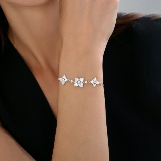 Браслет из текстиля с серебряными вставками