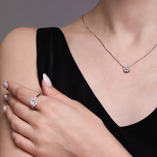 Подвеска из золота