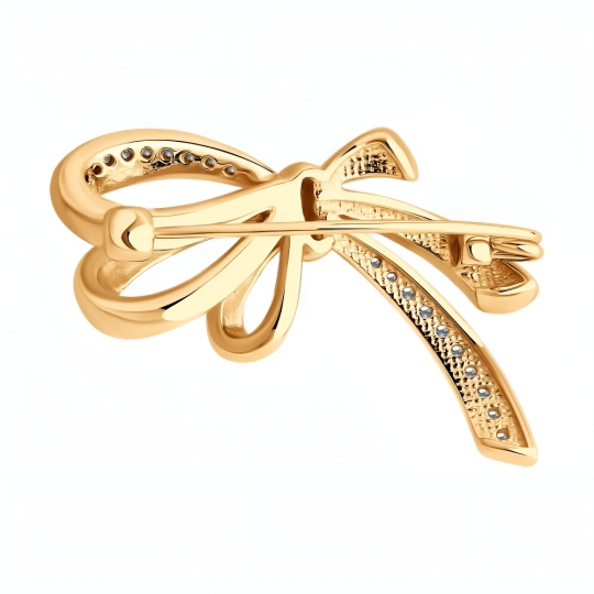 Брошь из золота с сапфировым корундом