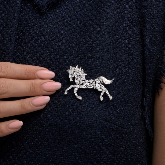 Брошь из серебра с фианитами и эмалью "Панда"