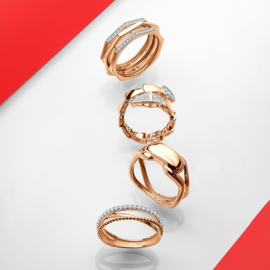 Кольцо из белого золота с бриллиантом