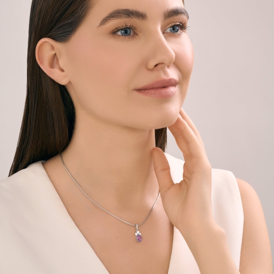 Кольцо из серебра с аметистом и фианитами