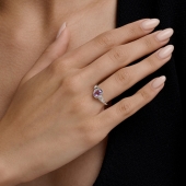 Кольцо из серебра с аметистом и фианитами