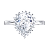 Кольцо из серебра с фианитами