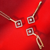 Подвеска из золота с бриллиантами и 