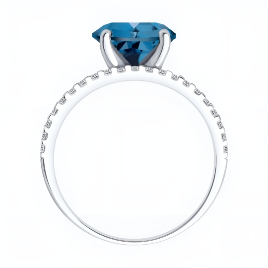 Серьги из серебра с ювелирными кристаллами и фианитами