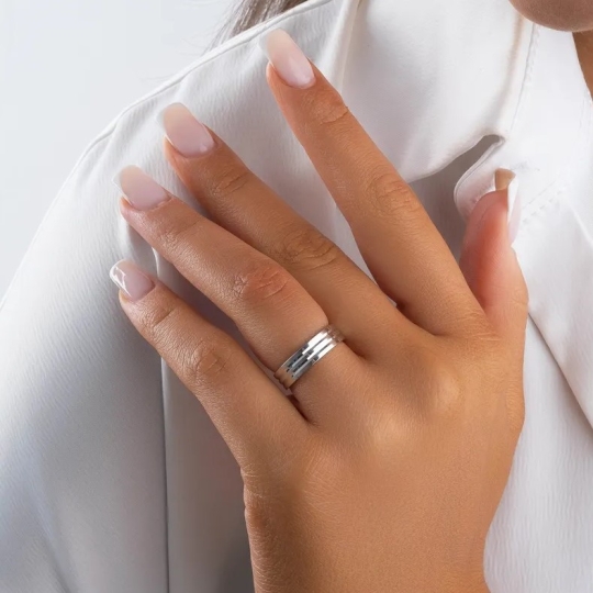 Кольцо из серебра с раухтопазом