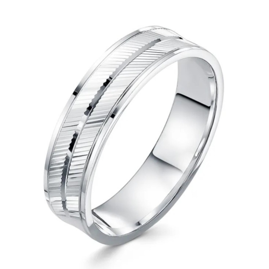 Обручальное кольцо из серебра с позолотой